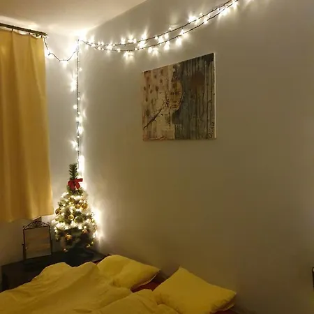Basic, Quiet Close To Main Square Apartamento Cracovia