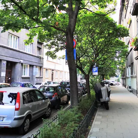 Lejlighed Basic, Quiet Close To Main Square